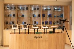 Venray_store_binoculars