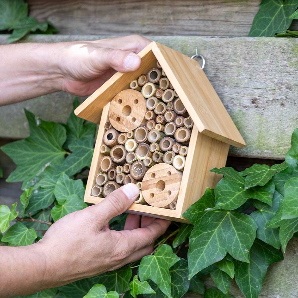 904740119_CJ_Akita_Insect_Hotel_RK_10