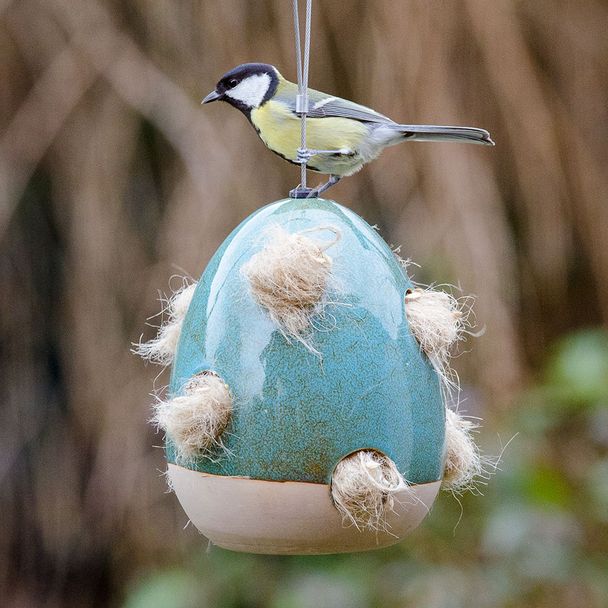 Vierno Nesting Material Holder