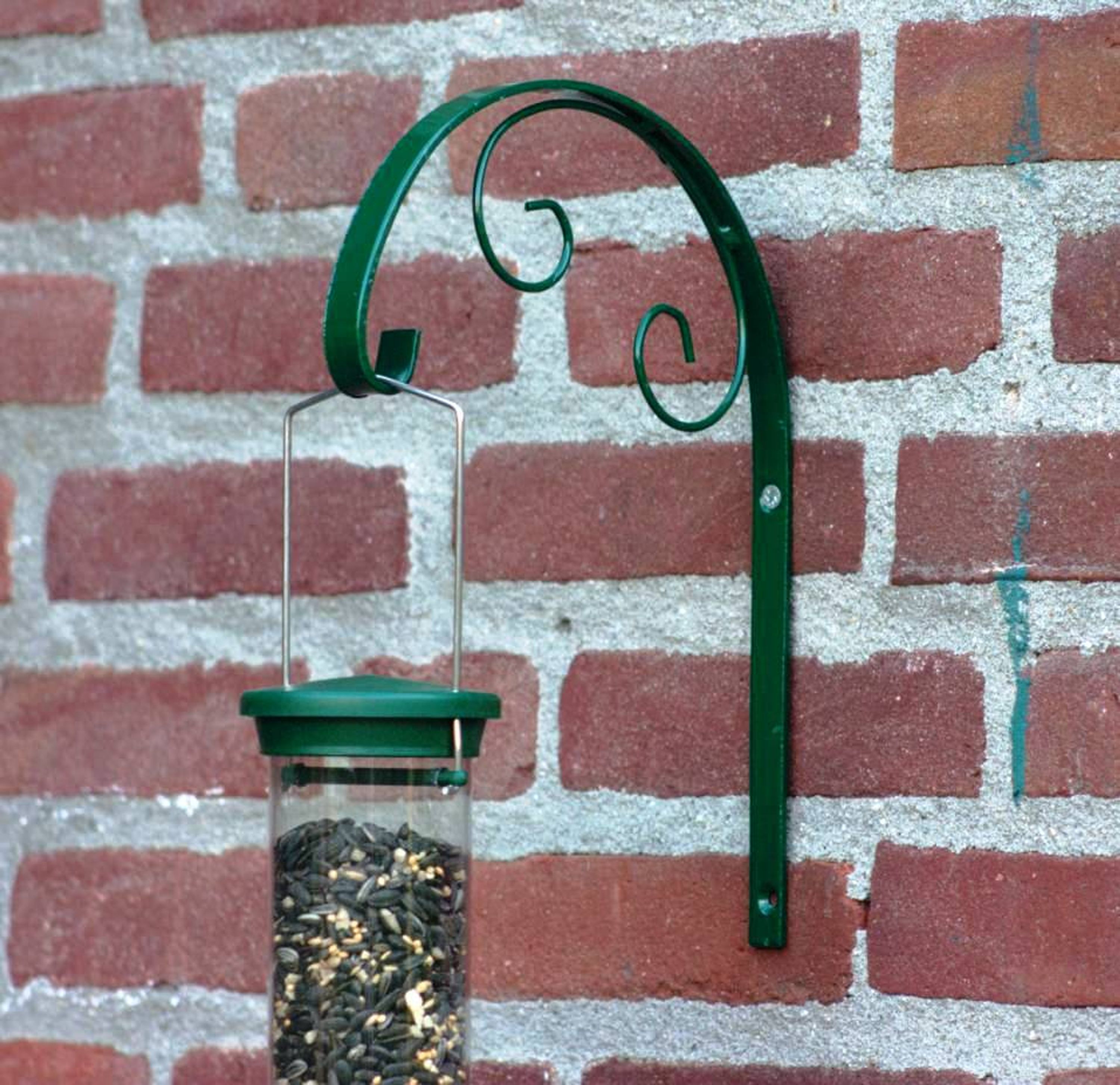 Comparer les prix de Crochet de suspension | Accessoires mangeoires | Accessoires Silos | Attache murale | Suspension | Vivara