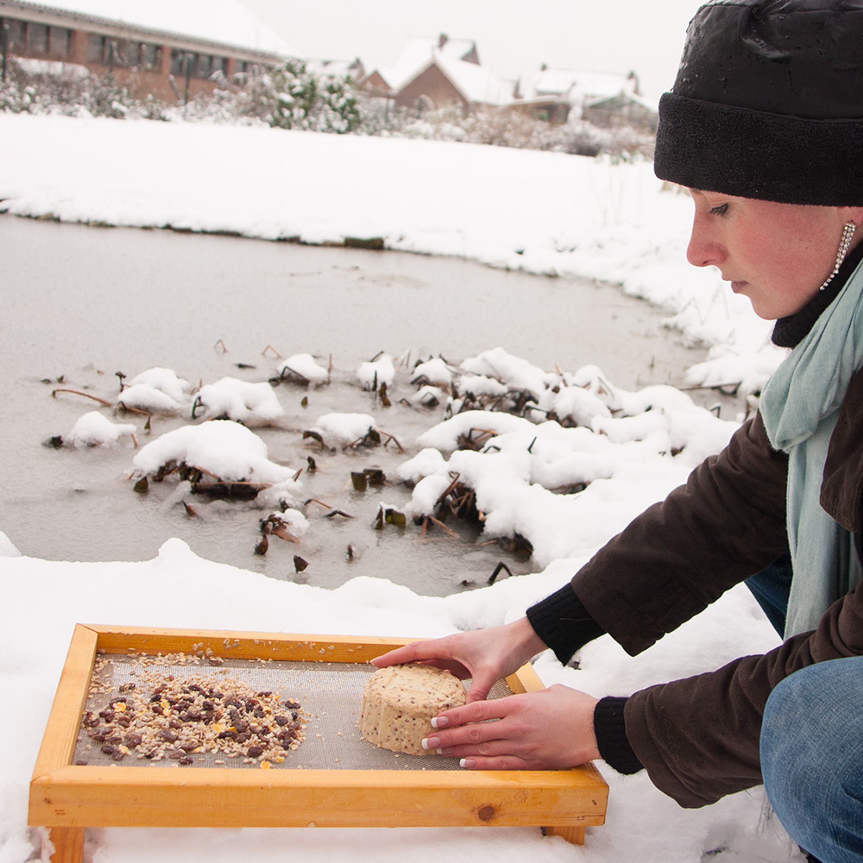 Stehender Futtertisch | CJ Wildlife