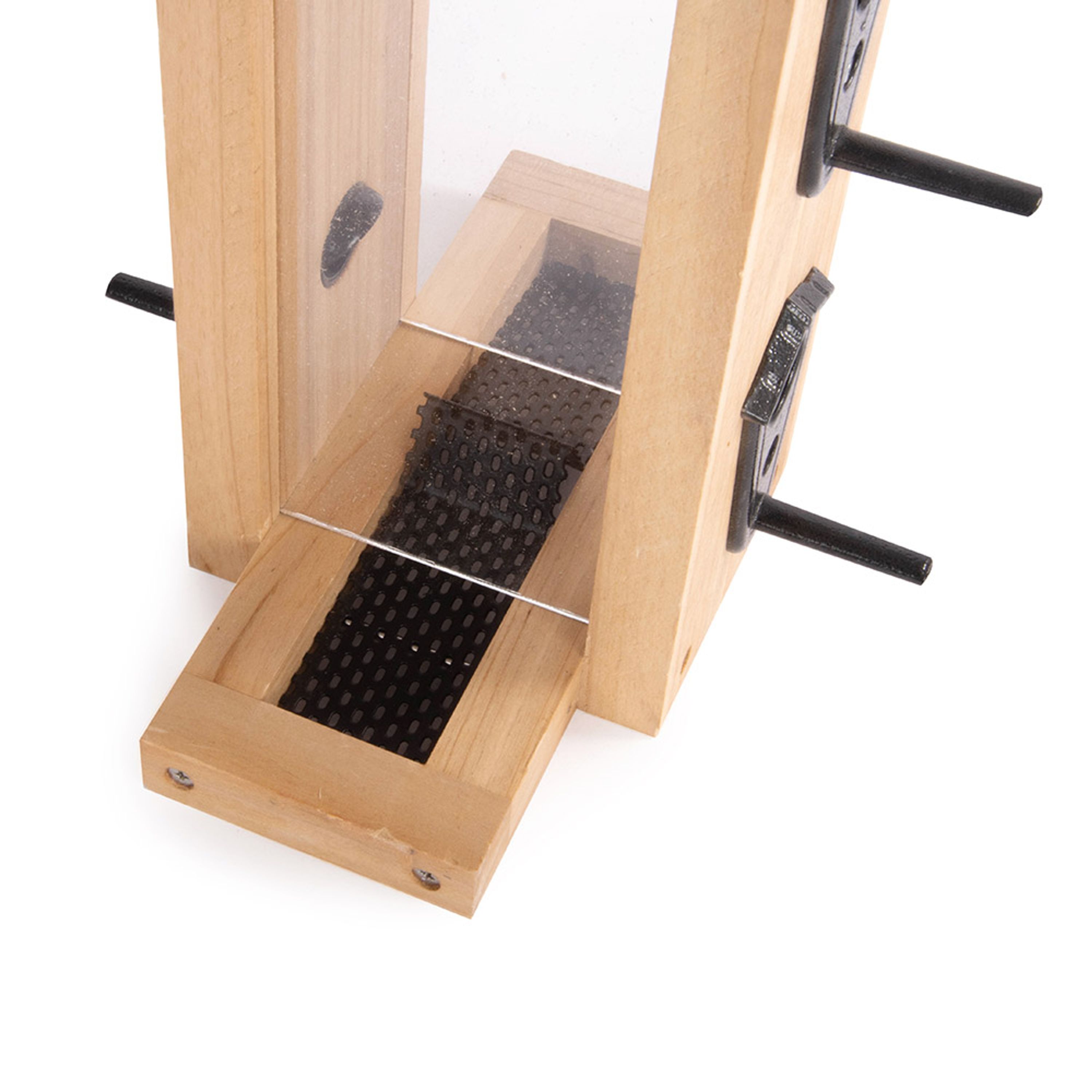 Futterhaus Roskilde aus Zedernholz | CJ Wildlife