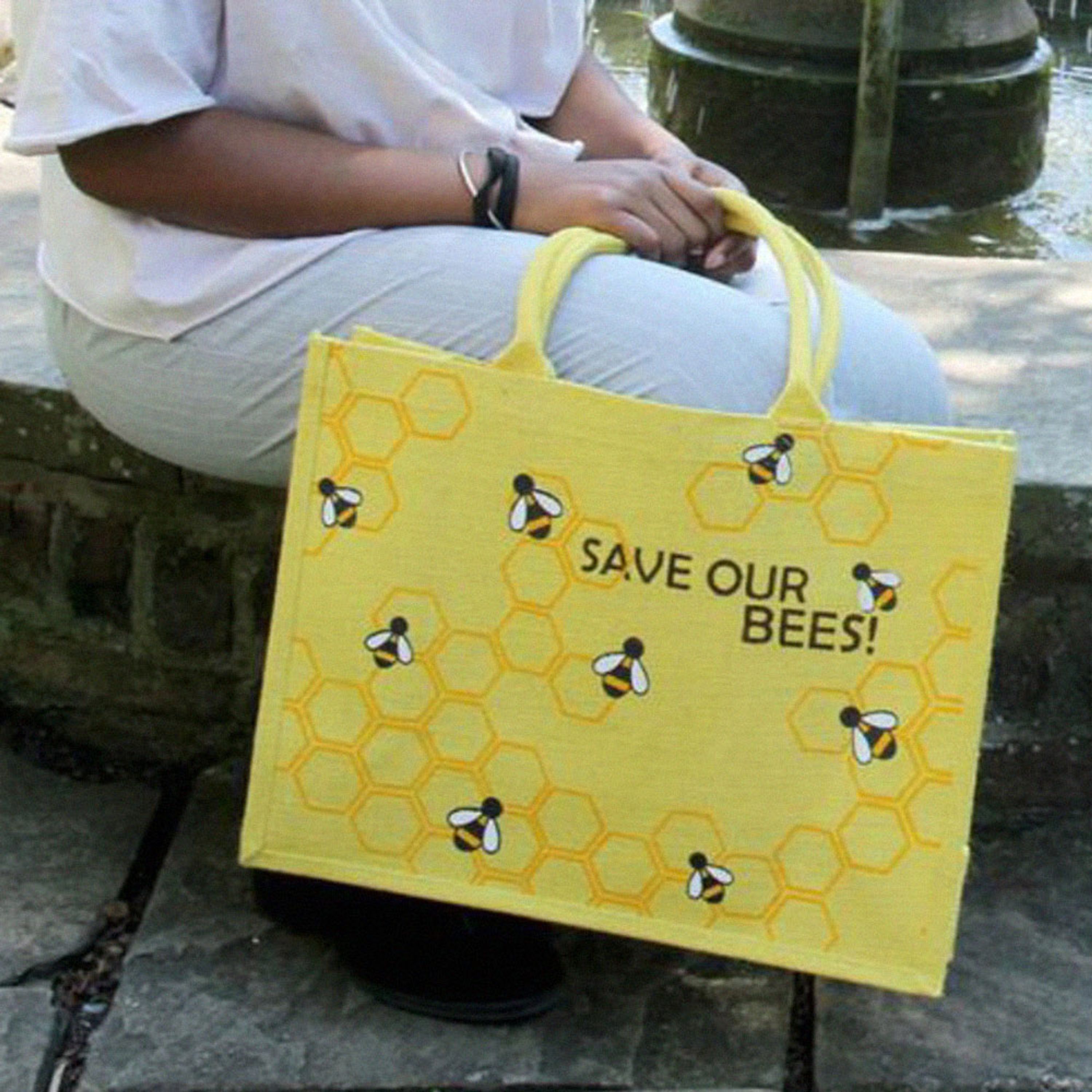 Comparer les prix de Sac de courses en toile de jute Save our Bees | CJ Wildlife