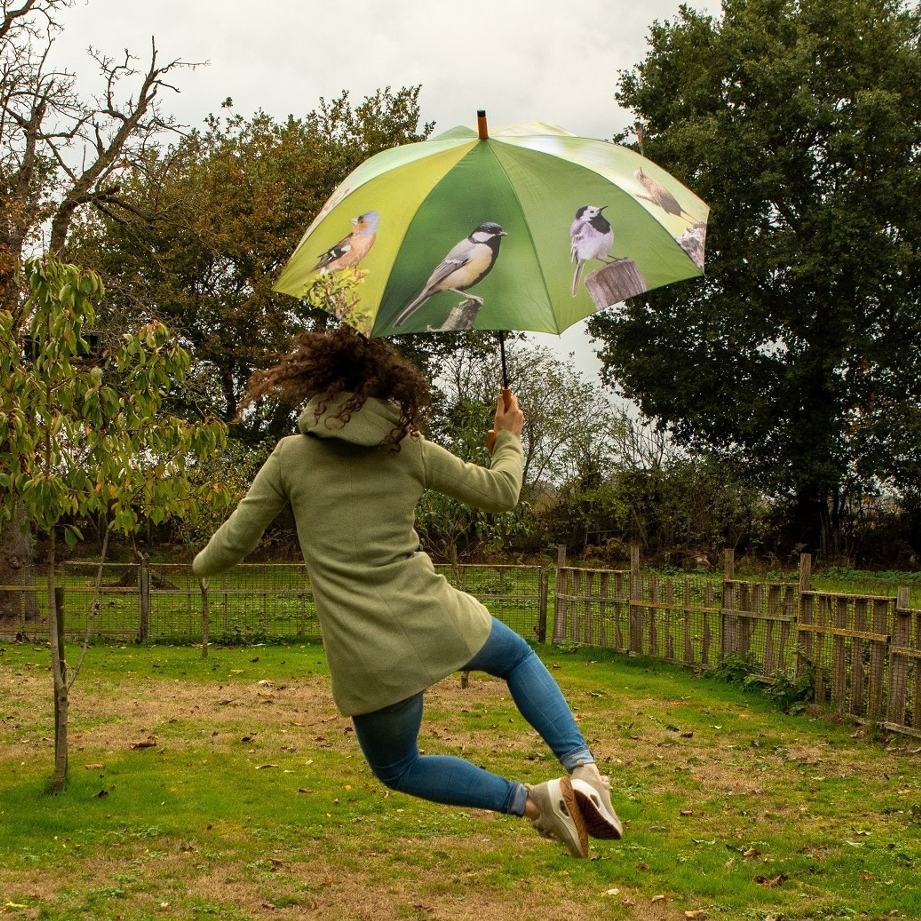 Parapluie avec oiseaux du jardin | Parapluie Illustrations | Parasols et parapluies | Accessoires | Vivara