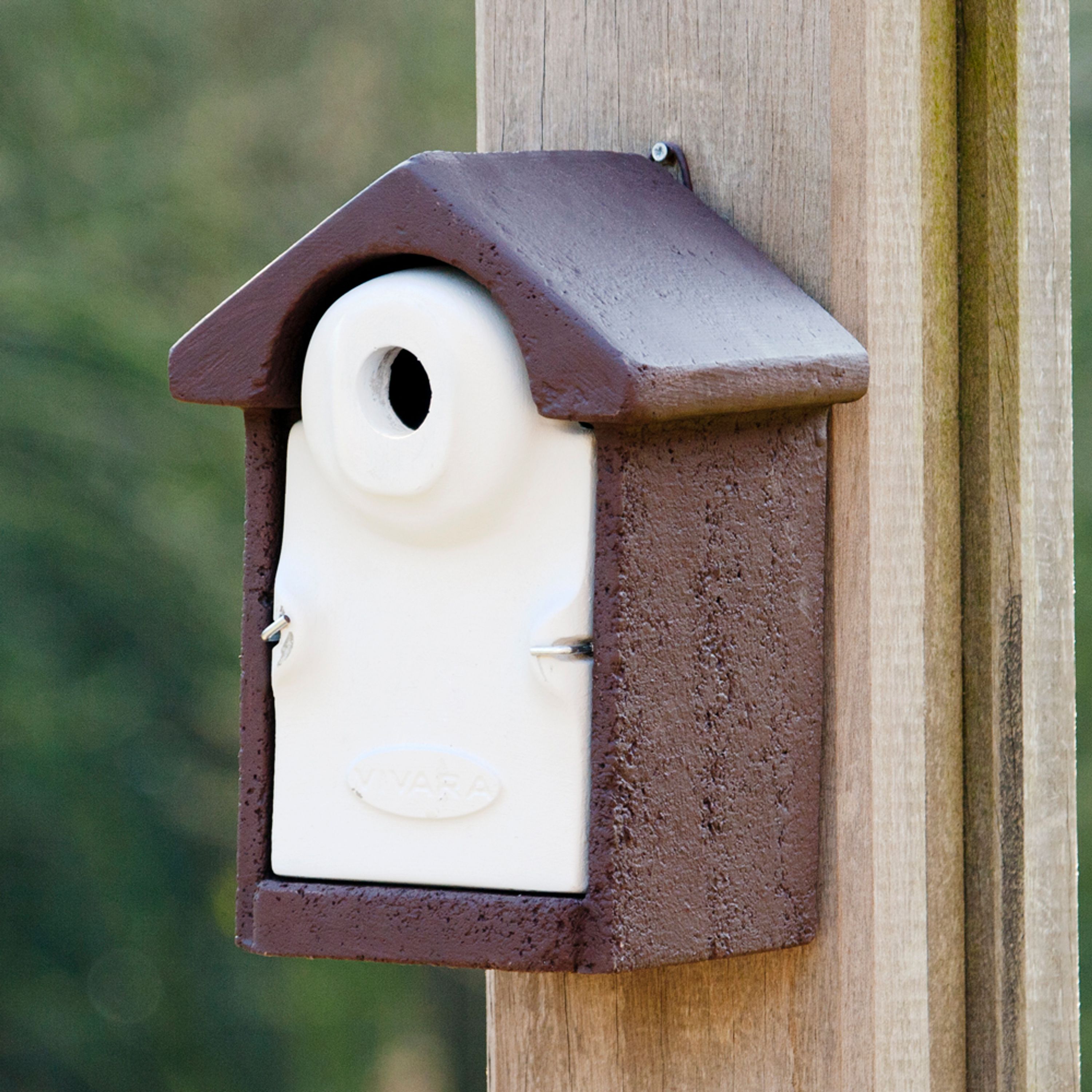 Nistkasten „Sevilla“ WoodStone Braun 28 mm | Vogelhaus Holzbeton | CJ Wildlife